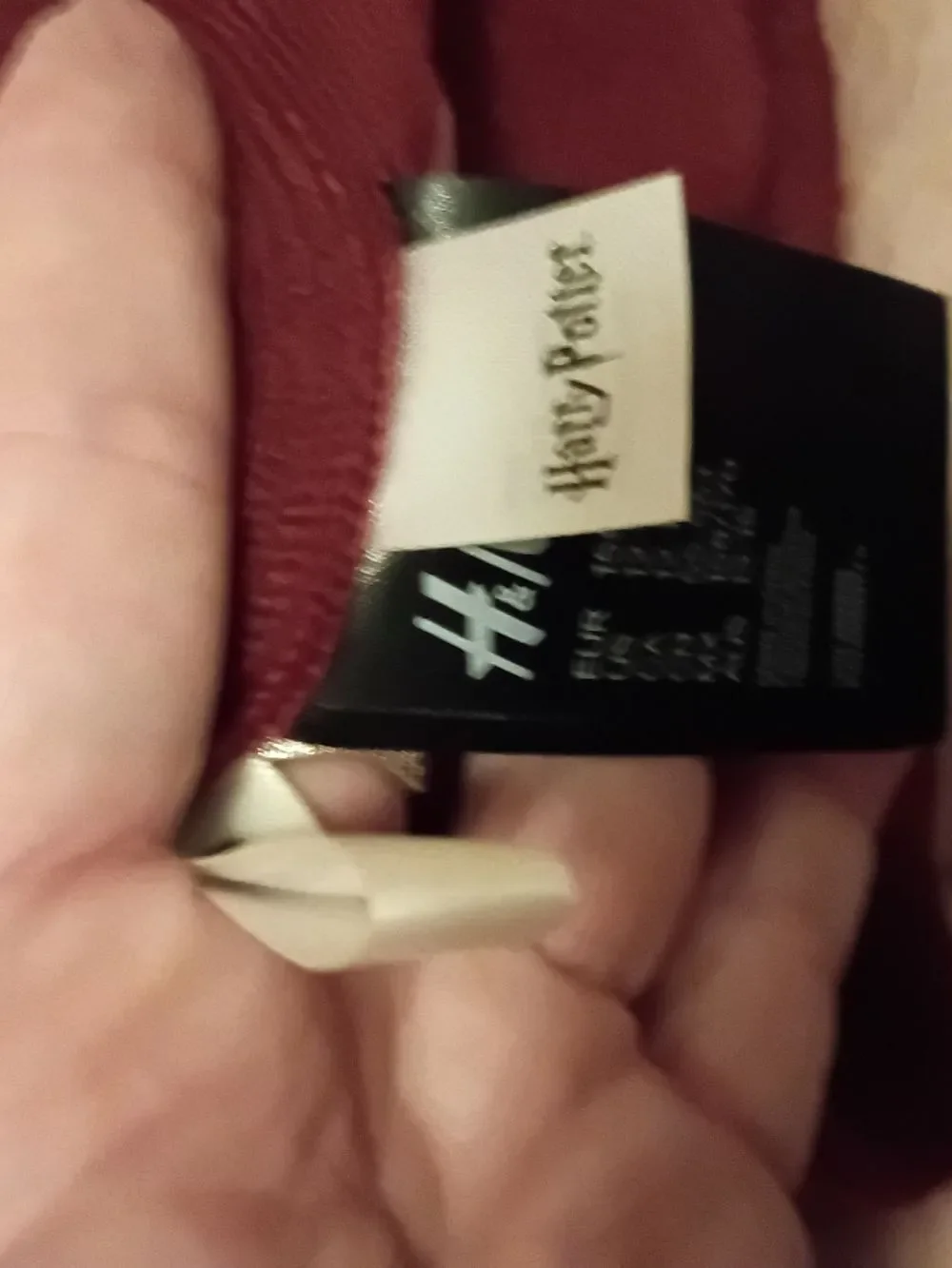H&M Burgundy Knit Beanie with White Sequin Owl